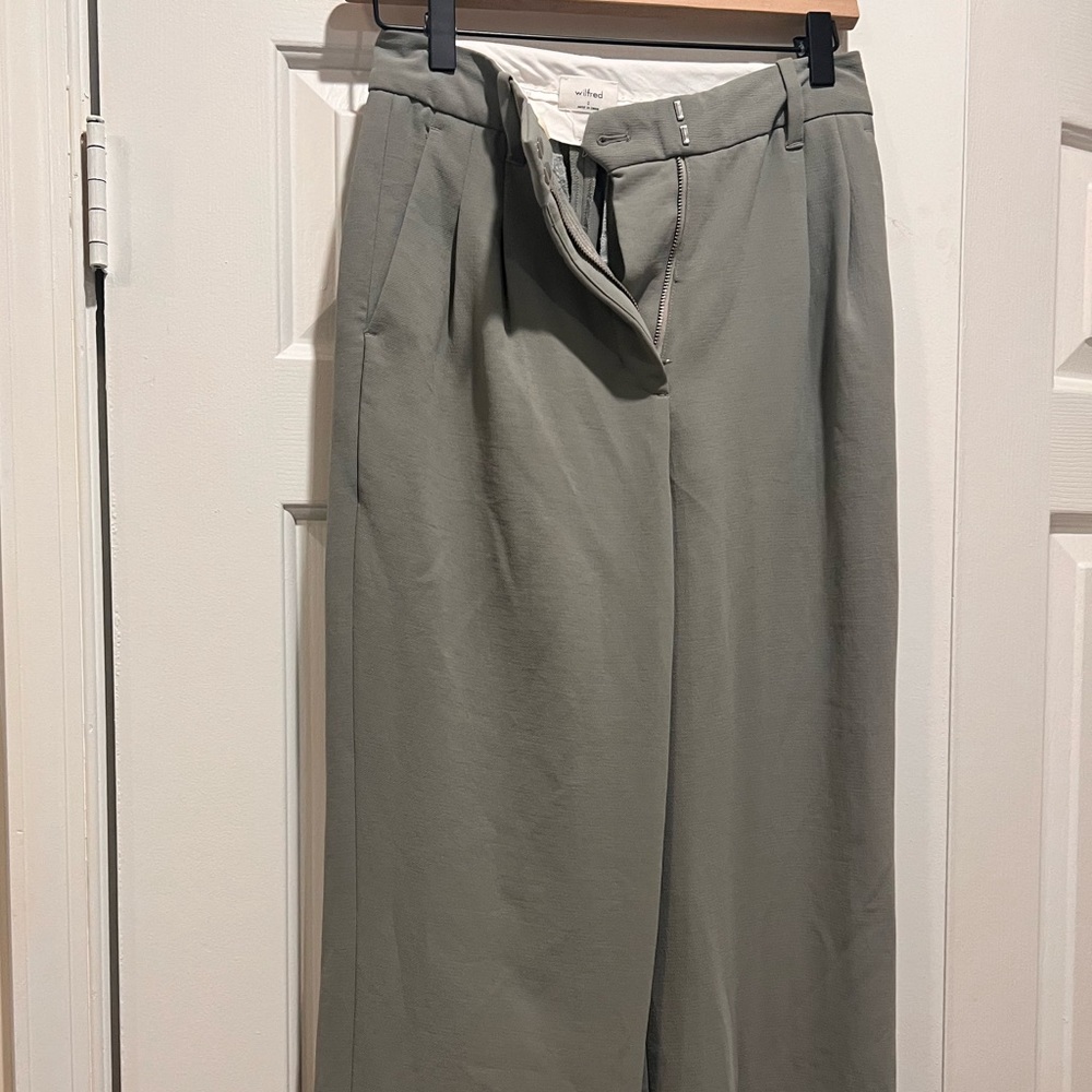 COPY - Aritzia Effortless Pant in Basalt Grey